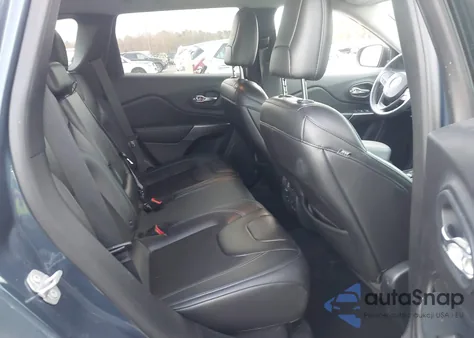 2019 Jeep Cherokee Latitude Plus 4X4 from USA, damaged, VIN 1C4PJMLB7KD414839